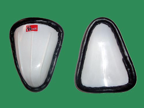 CRICKET ABDOMINAL GUARD (BOX)